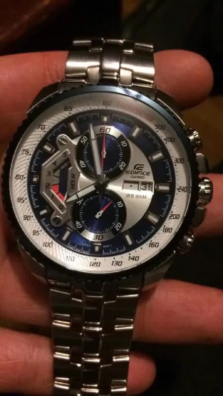 Casio Edifice. Купленные в магазине Time. С коробкой и всеми бумажками. 300 gel — Тбилиси — 300 ₾