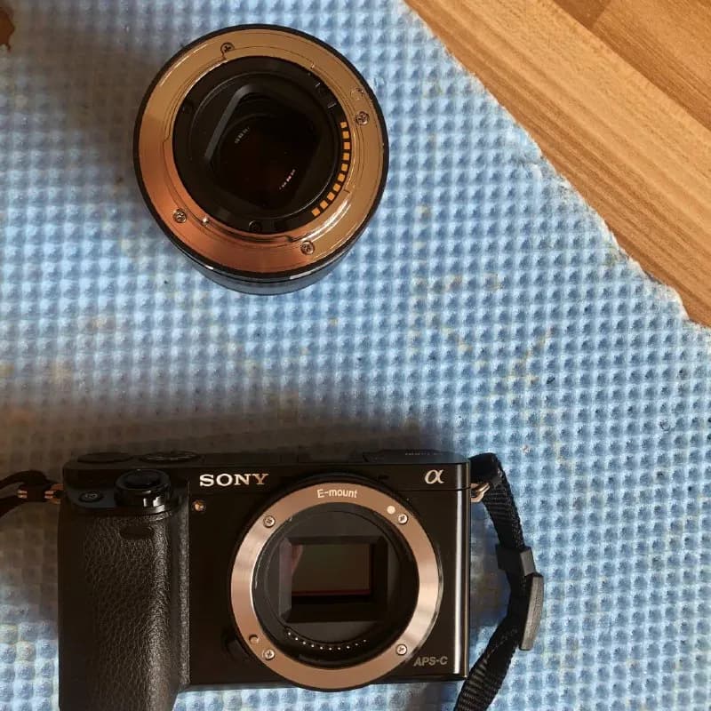 Sony a6000 с двумя объективами. — Тбилиси — 1 500 ₾
