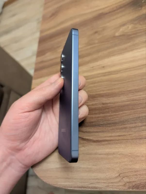 Samsung Galaxy S24, 256GB, Cobalt violet, 850 лари — Тбилиси — 850 ₾