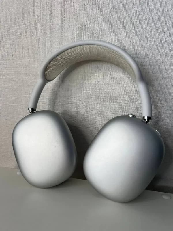 Apple AirPods Max Silver — Тбилиси — 1 200 ₾