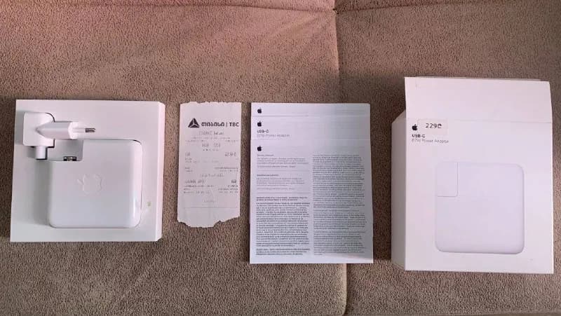 MacBook 67W, новая не использовалась. 190 лари, купил по ошибке — Тбилиси — 190 ₾