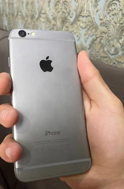 iPhone 6 на 32гб. 130 лари — Тбилиси — 130 ₾