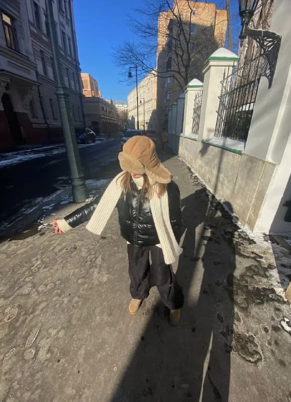 Benetton, — Тбилиси — 400 ₾
