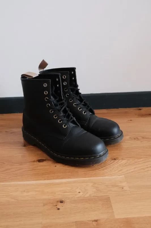 Dr. Martens Vegan Collection. Состояние хорошее. 43 EU — Тбилиси — 150 ₾