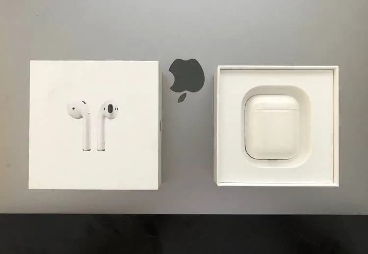 AirPods 1 — оригинал, 2016 года выпуска — Тбилиси — 70 ₾