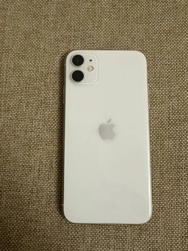 iPhone 11 128 GB 86% — Тбилиси