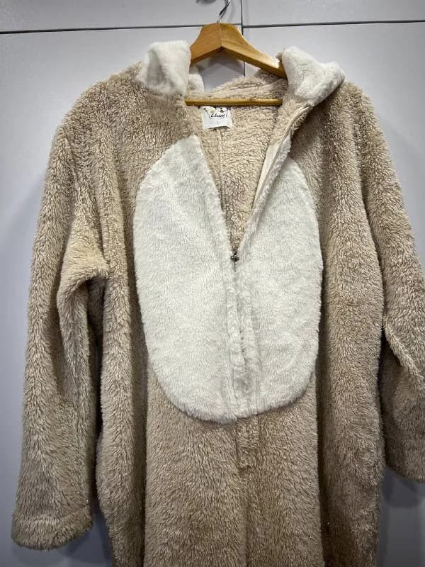 1. Бомбер Alpha Industries (размер L) — 80 лари. — Тбилиси — 80 ₾