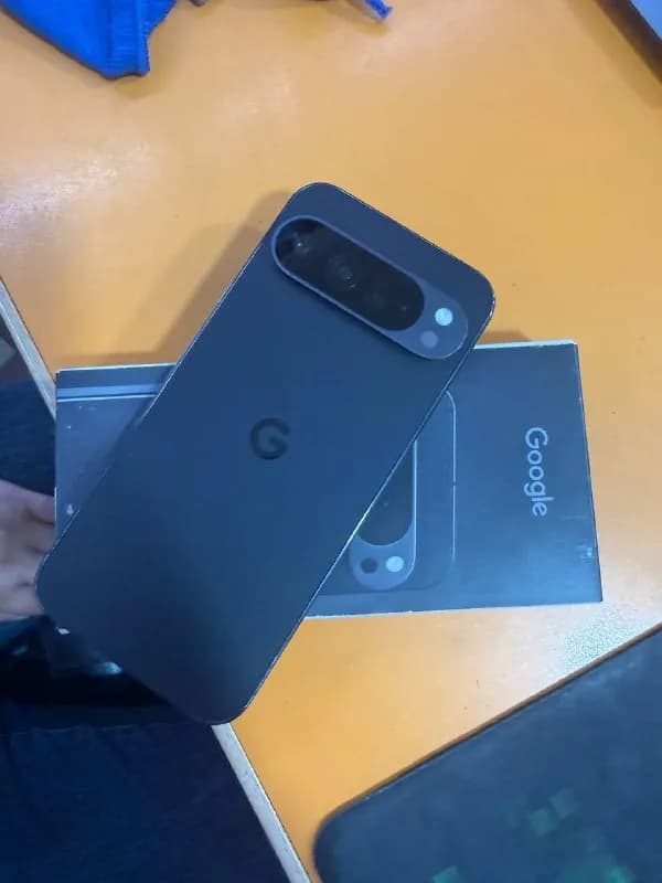 Google Pixel 9 Pro XL, в отличном состоянии. — Батуми — 2 000 ₾
