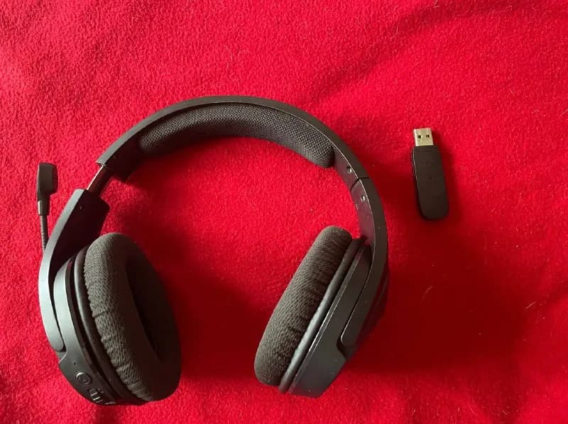 HyperX Cloud Stinger Core 7.1. Состояние идеальное. Сидят удобно, достаточно легкие. — Тбилиси — 150 ₾