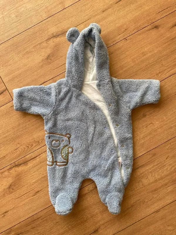 newborn 👶- 15 лари mothercare; — Тбилиси — 15 ₾