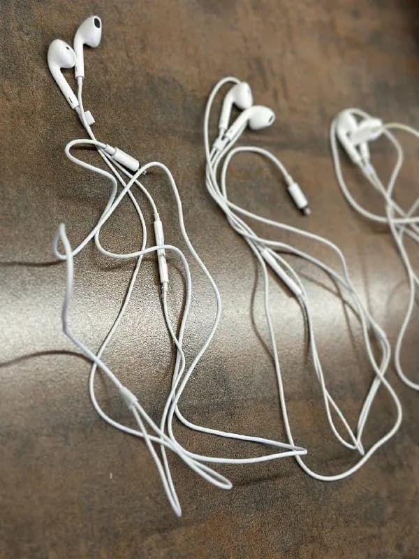 EarPods Lightning 🎧 — Тбилиси — 30 ₾