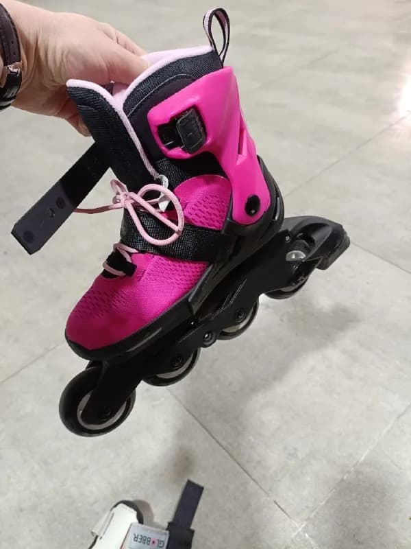 Rollerblade Microblade G. Размер изменяемый 33-36,5. В наборе комплект защиты. Цена: 100 лари — Батуми — 100 ₾