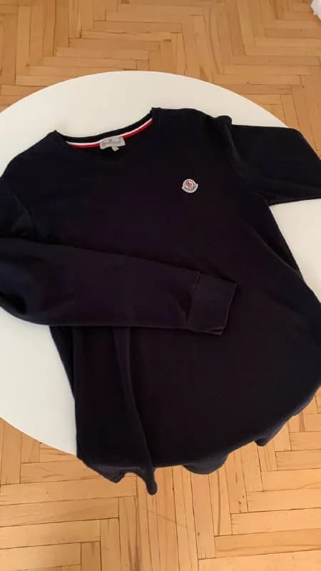 Moncler — Тбилиси — 80 ₾