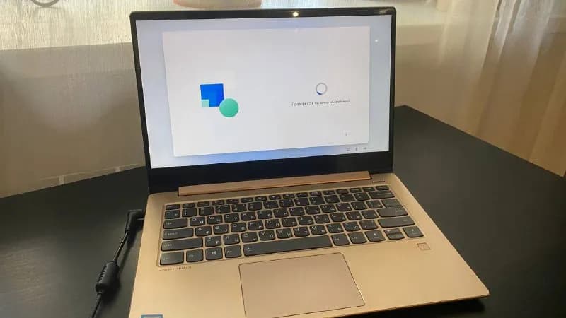 Lenovo IdeaPad 530S-14IKB золотистый — Тбилиси — 900 ₾