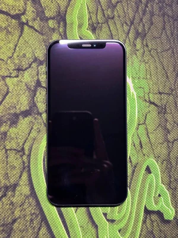 iPhone (Айфон) — Тбилиси — 1 230 ₾