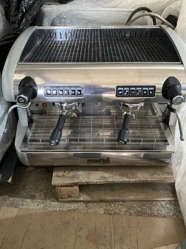 Bianchi Sofia Espresso 2 groups Semi Automatic 👈 — Тбилиси — 1 400 $