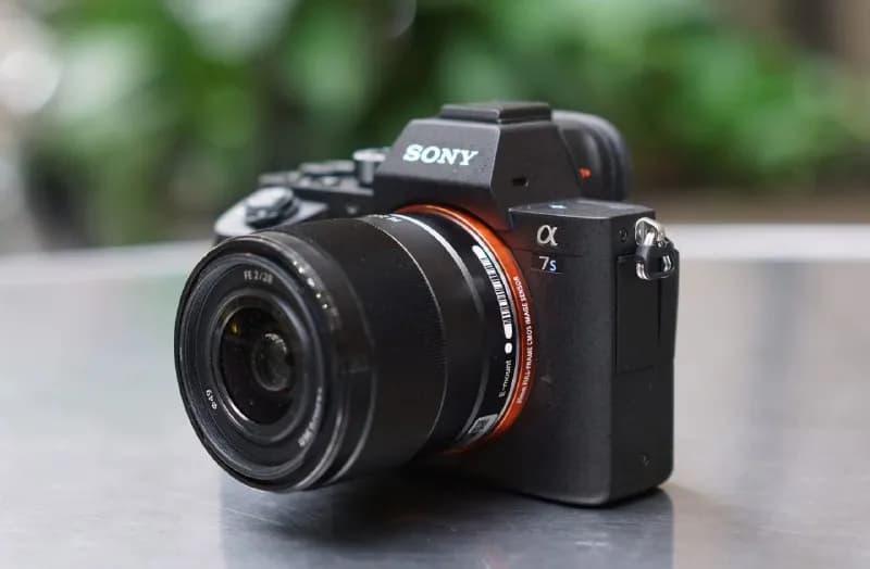 Sony a7s — для видео + 2 аккумулятора + ремень = 1500 лари — Тбилиси — 1 500 ₾