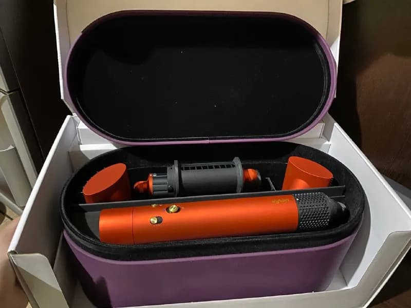 Dyson Airwrap multi-styler в необычном оттенке Orange topaz. Купила на американском официальном сайт — Тбилиси — 550 $