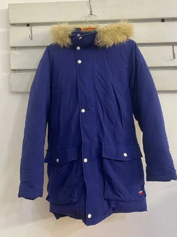 Levi’s — Тбилиси — 300 ₾