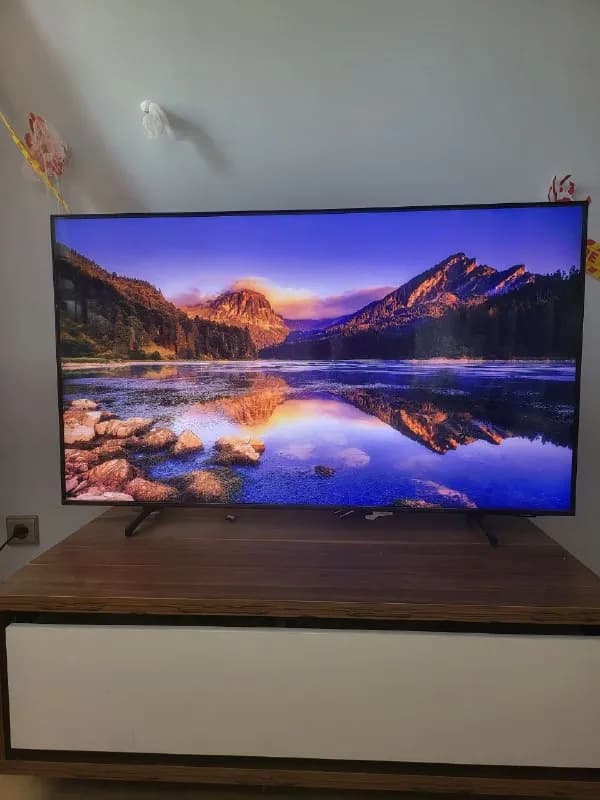 TV с кучей функцей и хорошей матрицей, Б/у использовали всего раз 10, в идеальном состоянии, новый 2 — Тбилиси