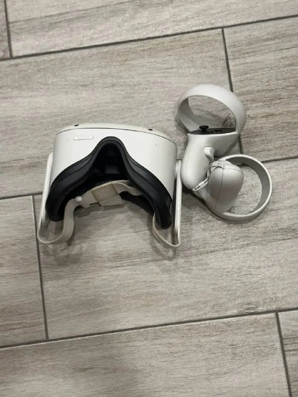 oculus quest 2 128 гб продаю с играми цена 420 лари сделай скидку 5% — Батуми — 420 ₾