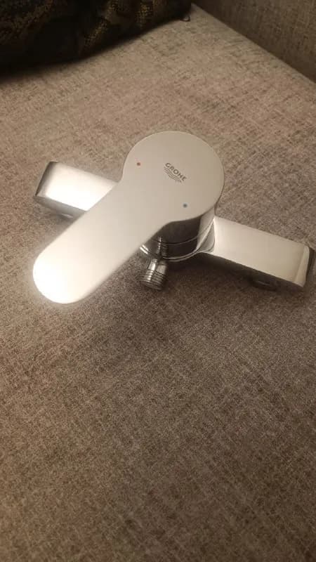 Grohe, 2 шт. По 200 лари и оба за 300. — Тбилиси — 200 ₾