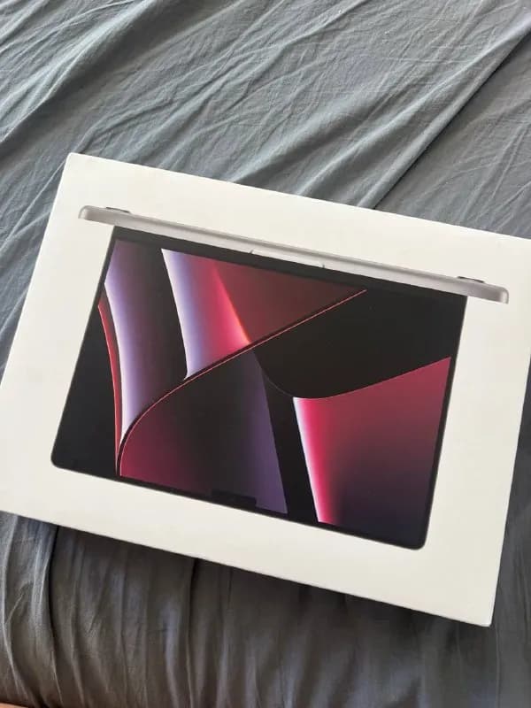 MacBook Pro 14» M2 Pro (2023) — Батуми — 1300 $