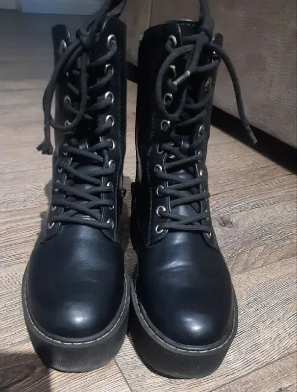 40 лари. H&M 38 размер. 10/10 — Тбилиси — 40 ₾
