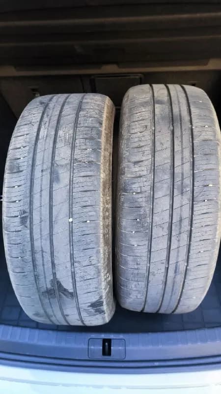 Goodyear. 255/50/R17. В хорошем состоянии, производство август 2020. 50 лари за обе. — Тбилиси — 2 021 ₾