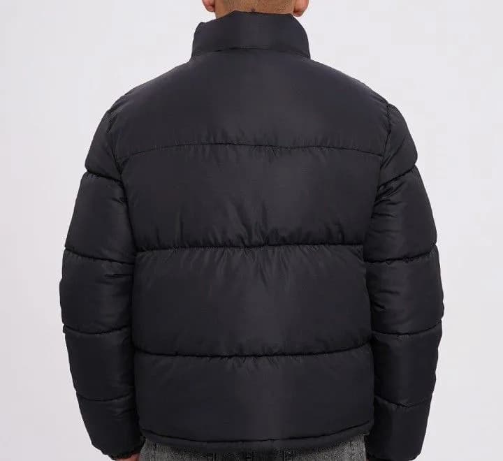 S, но по факту M — Тбилиси — 60 ₾