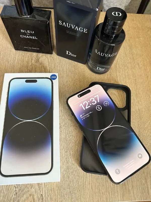 iPhone 14 Pro Max 256 гб в исключительном состоянии цена 3200 лари причина продажи покупка 15 Pro Ma — Тбилиси — 3 200 ₾