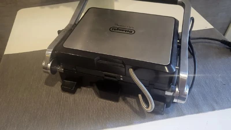 Delonghi Multigrill CGH920. Использовался буквально 4-5 раз. Есть коробка и все документы/чек. Был п — Тбилиси — 350 ₾