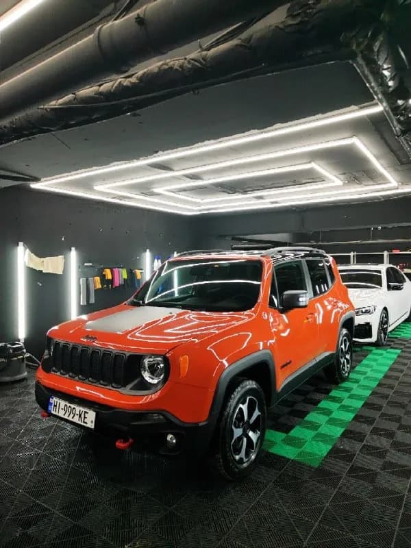 25 по 29 июня доступен к аренде этот Jeep Renegade Trailhawk с возможностью бесплатного возврата в Т — Батуми