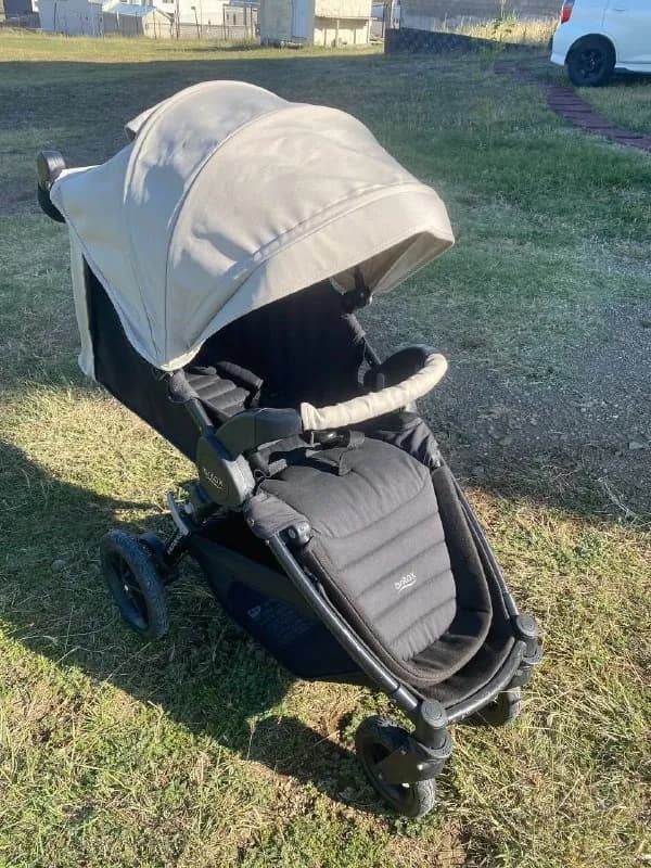 Britax b-motion 4 plus Цена 400 лари небольшой торг уместен — Тбилиси — 400 ₾