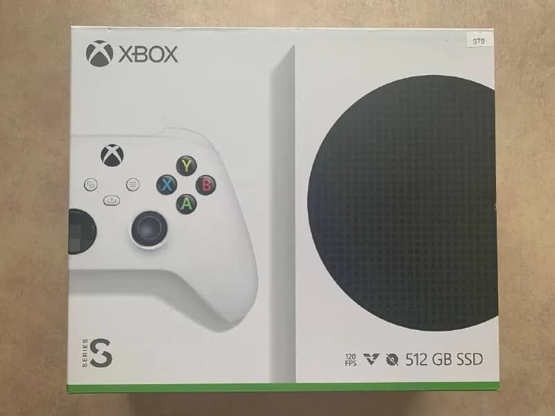 Xbox Series S (512 ГБ) — 700 лари. Идеальное состояние. Без торга, только наличные. Встреча в районе — Батуми — 700 ₾