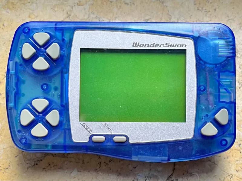 Bandai WonderSwan + картридж Wonder Stadium — Тбилиси — 250 ₾