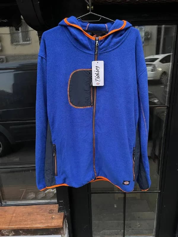 Dickies — Тбилиси — 100 ₾