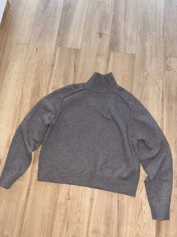 H&M — Батуми — 20 ₾