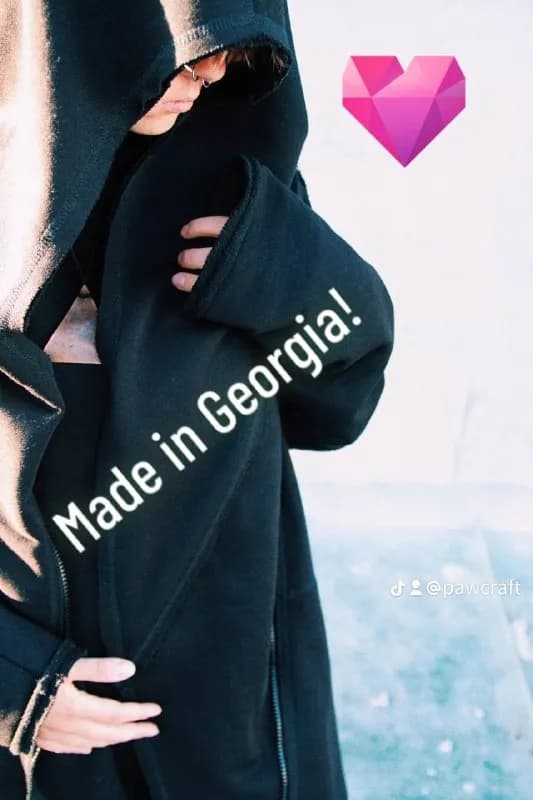 Nomad Robe ❤️‍🔥🦇❤️‍🔥 — Тбилиси — 125 $