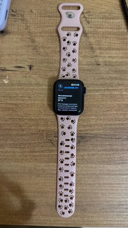 Apple Watch 6 40 mm gps в отличном состоянии локация батуми — Батуми