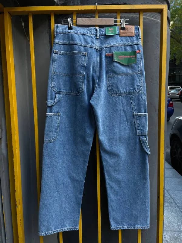 Lee — Тбилиси — 140 ₾