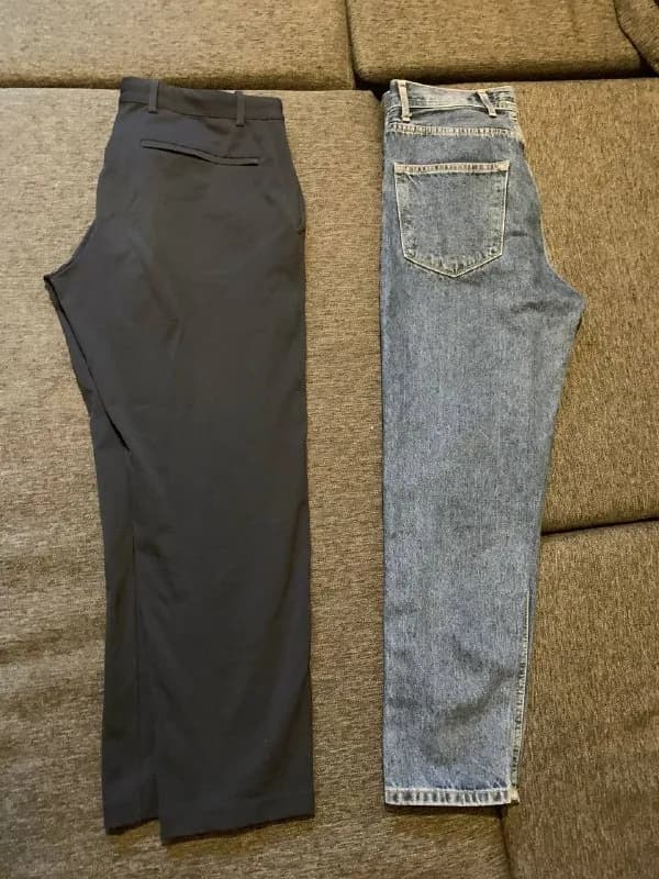 Uniqlo) и джинсы — Тбилиси — 30 ₾
