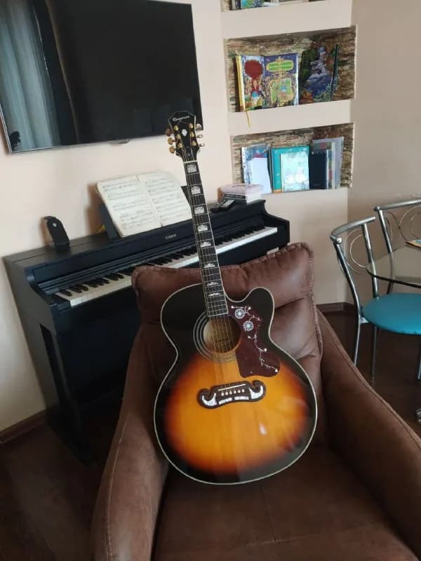 EPIPHONE ej-200 sce. 1400 лари — Тбилиси — 1 400 ₾