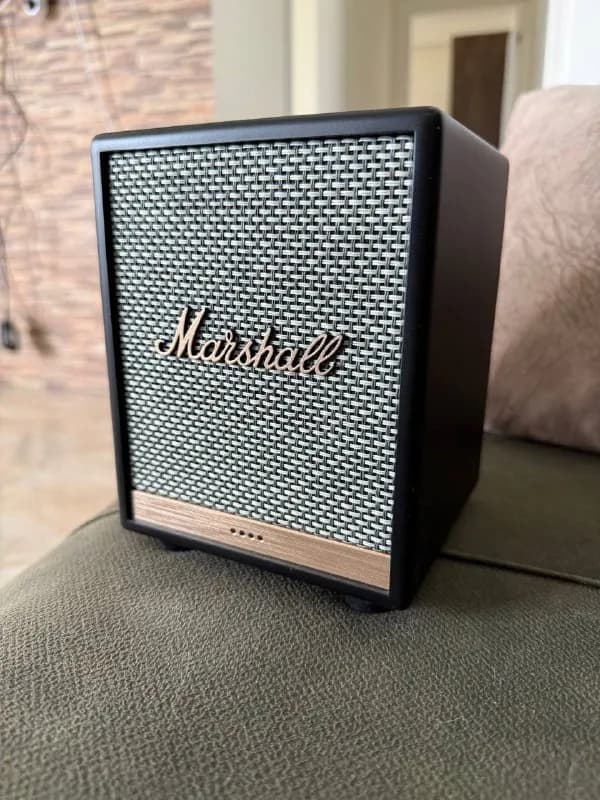 1. Продаю умную колонку Marshall Uxbridge Voice — Тбилиси — 300 ₾