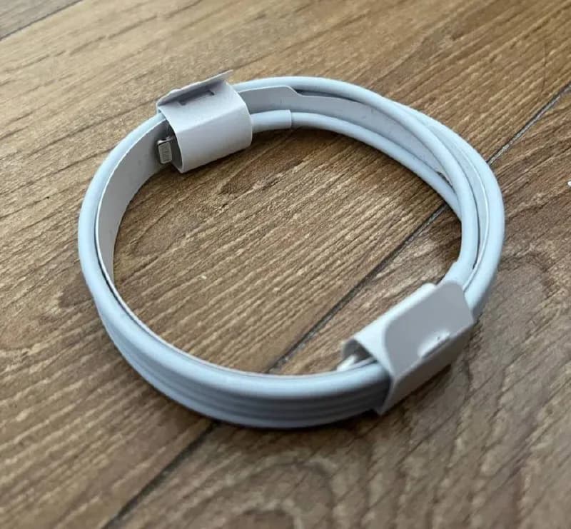 USB-C to Lightning Cable (1 m) — Тбилиси — 40 ₾