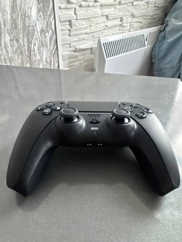 DualSense для PS5 / Черный — Батуми — 130 ₾