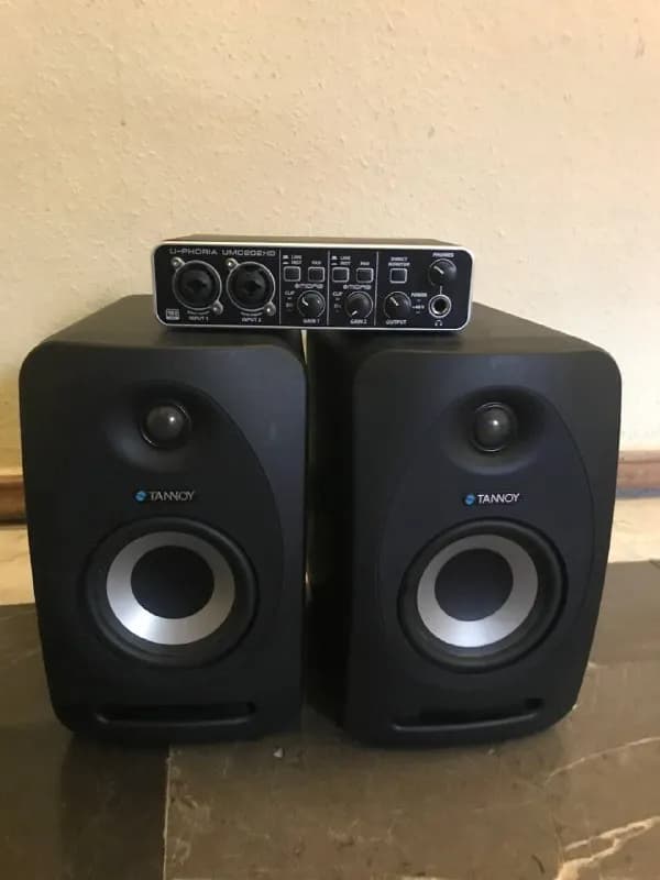 Tannoy Reveal 402 — Тбилиси — 800 ₾