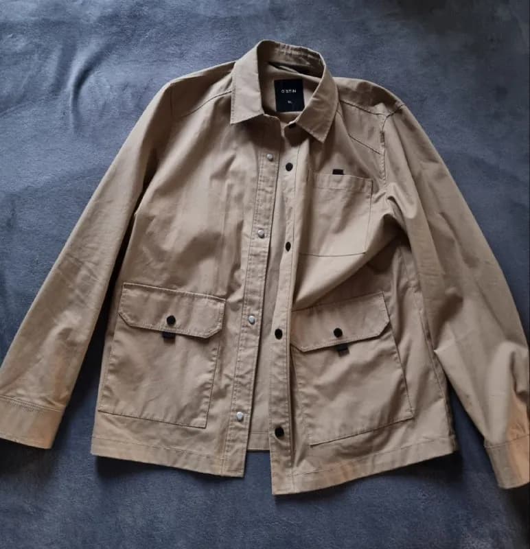 1️⃣ плотная мужская рубашка, XL — 30 лари — Тбилиси — 30 ₾