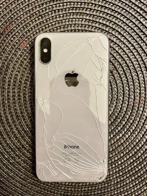 IPhone X: — Тбилиси — 150 ₾
