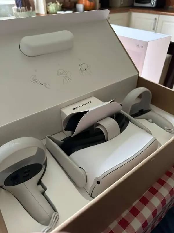 Oculus Quest 2 128гб как новый использовался редко 800 лар « если заберете до понедельника возможно — Тбилиси — 800 ₾